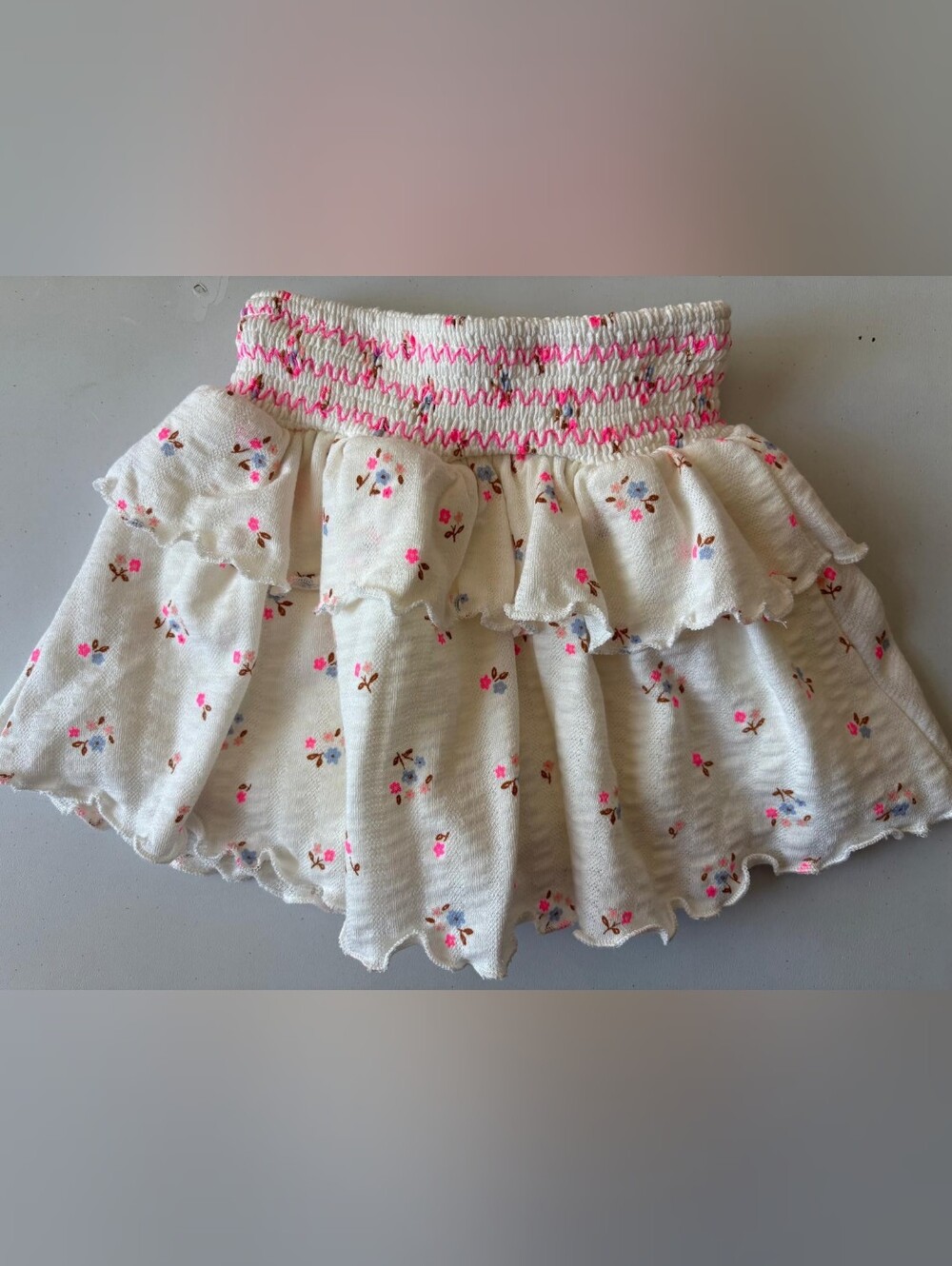 📚✏️ZARA NWT Cream Floral Smocked Skirt with Pink & Blue Accents 98% cotton